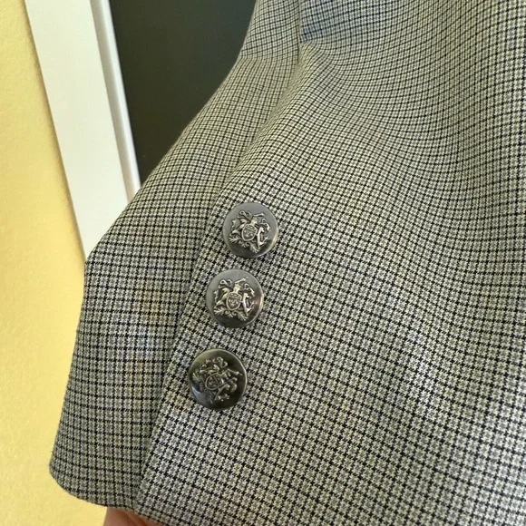 White House Black Market Classic Gray Checked Women's Blazer - Size 12 - Picture 3 of 5